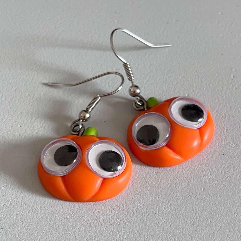 Halloween Fall Pumpkin Googly Eye Earrings